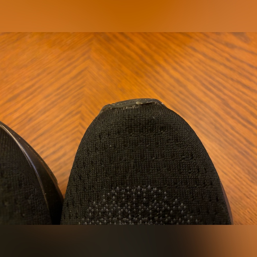 Brooks Levitate Black Running Shoes - Picture 7 of 11